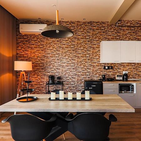 Superior One Luxury Apartments Thessaloniki Buitenkant foto