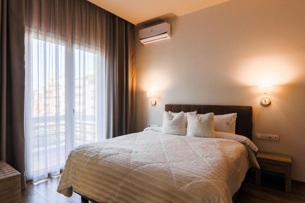 Superior One Luxury Apartments Thessaloniki Buitenkant foto