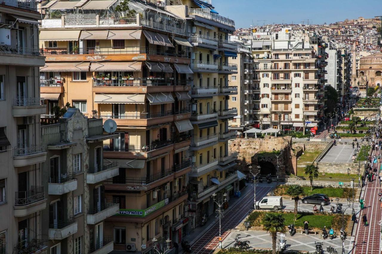 Superior One Luxury Apartments Thessaloniki Buitenkant foto
