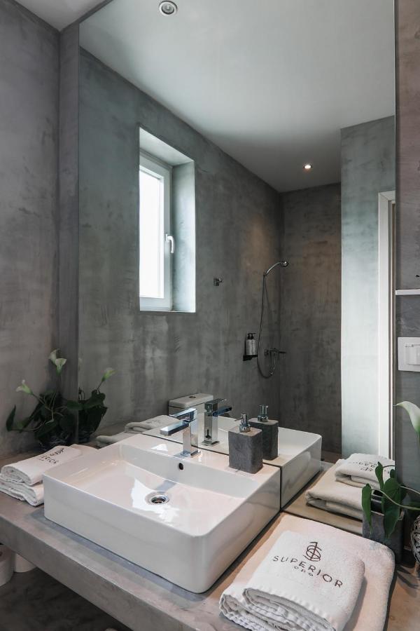 Superior One Luxury Apartments Thessaloniki Buitenkant foto
